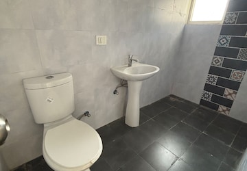 Bathroom in 2.5 BHK Apartment at Himalaya Pride, Tech Zone 4 Greater Noida – for Sale