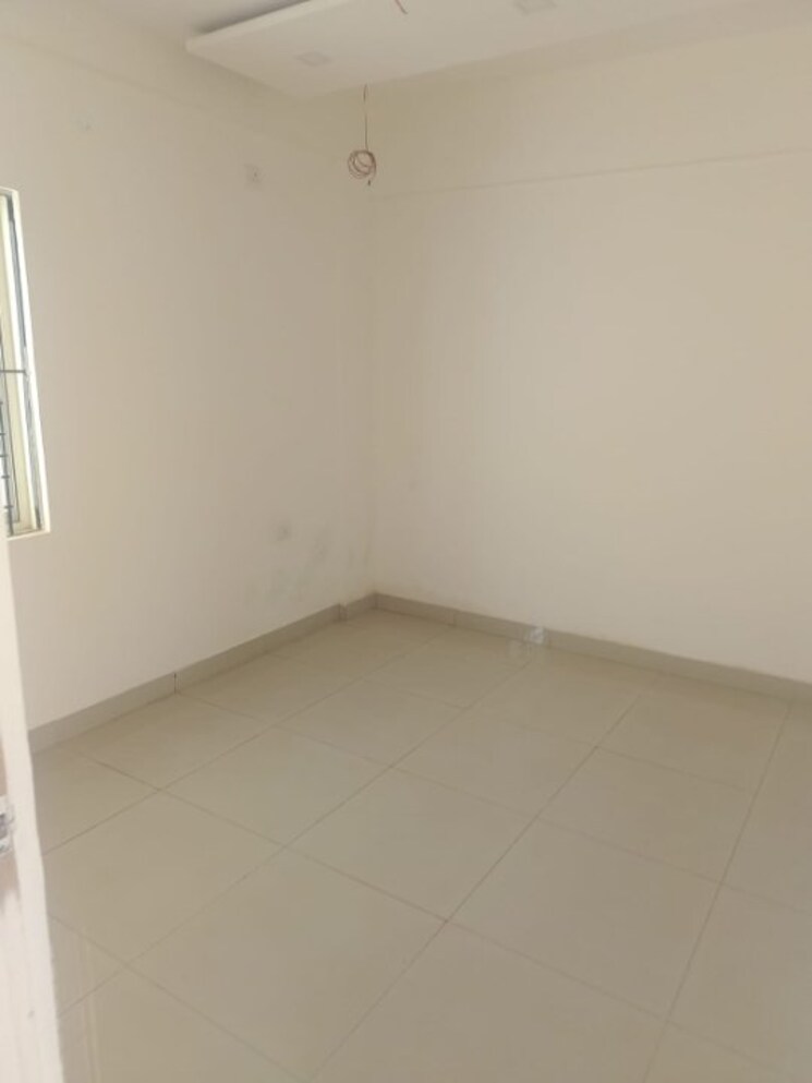 Room, yarandahalli 2 Bedroom 950 Sq.Ft. Apartment In Yarandahalli Bangalore 9376957