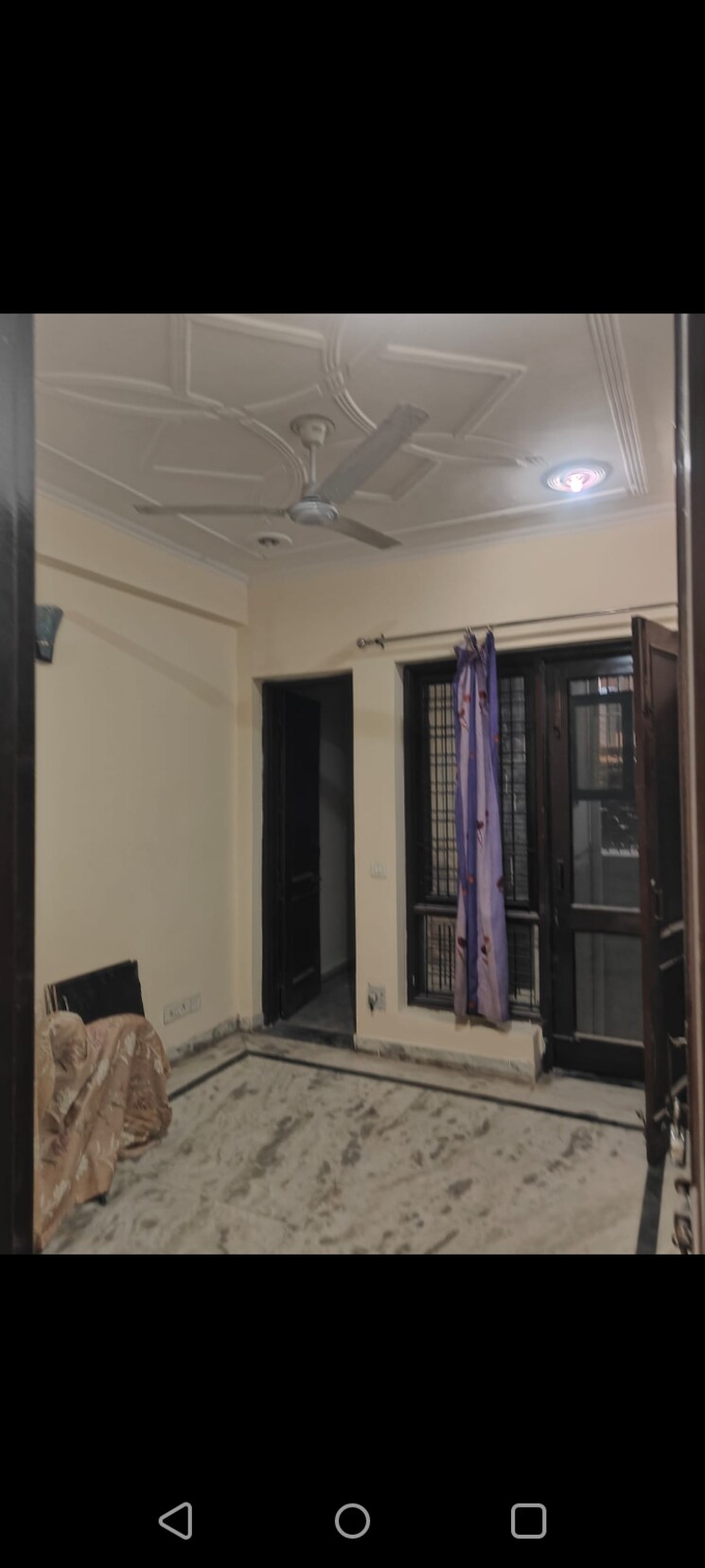 undefined, sector 47 2.5 Bedroom 2200 Sq.Ft. Villa In Sector 47 Noida 9377036