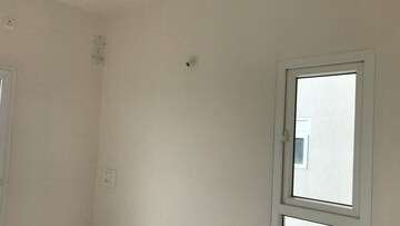 Room in 2 BHK Apartment at Godrej Infinity, Keshav Nagar – for Rent