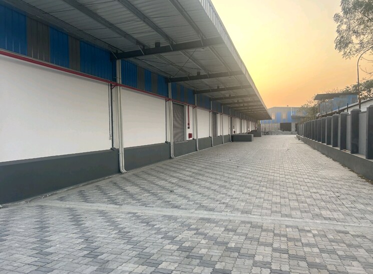 Room, namkum Commercial Warehouse 125000 Sq.Ft. In Namkum Ranchi 9377034