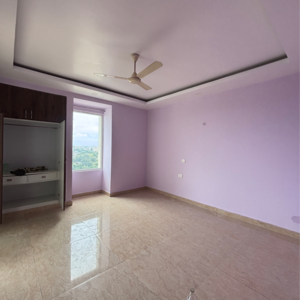 Room in 3.5 BHK Apartment at MI Rustle Court, Malesemau – for Rent