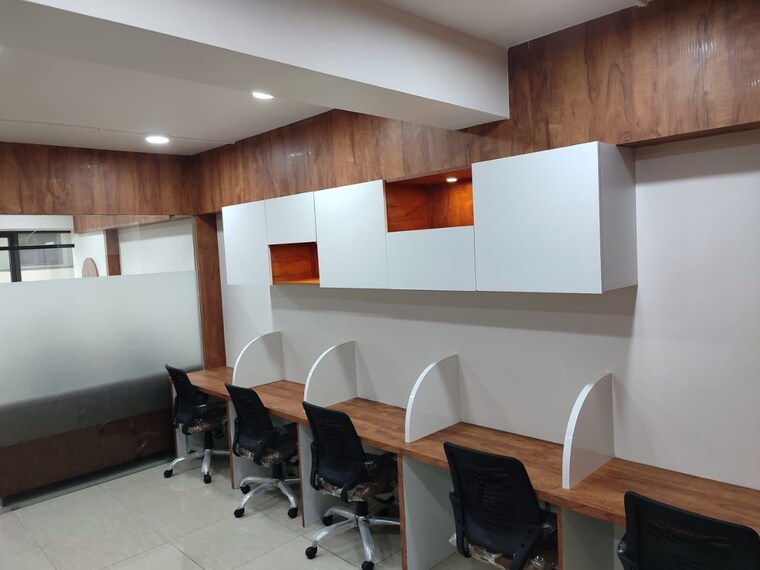Team Area, shilaj Commercial Office Space 845 Sq.Ft. In Shilaj Ahmedabad 9377053