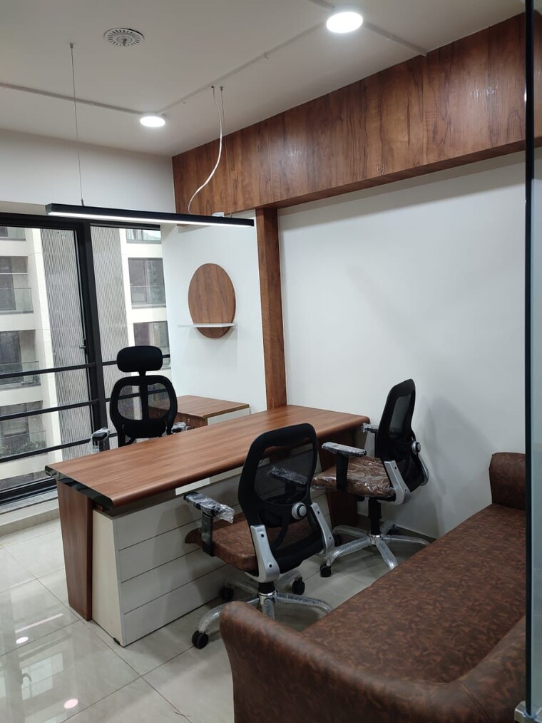 Gym, shilaj Commercial Office Space 845 Sq.Ft. In Shilaj Ahmedabad 9377053