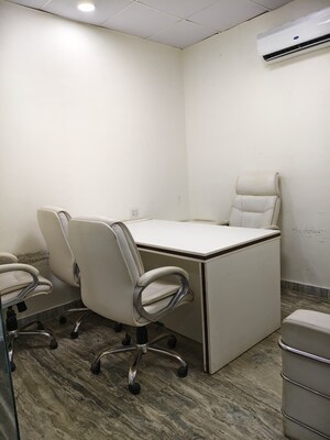 Team Area in  Office Space at Sector 63 – for Rent