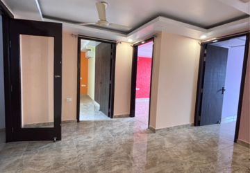 Room in 3.5 BHK Apartment at MI Rustle Court, Malesemau – for Rent