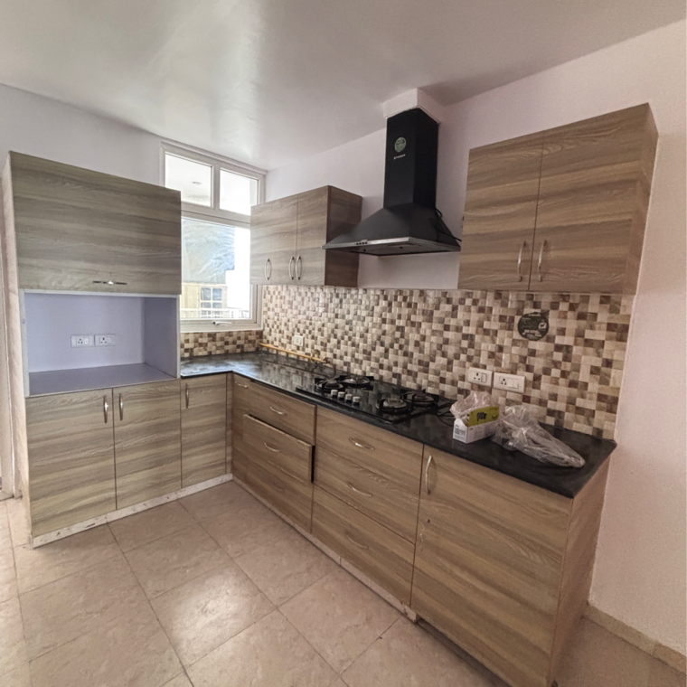 Kitchen, mi-rustle-court 3.5 Bedroom 2350 Sq.Ft. Apartment In Malesemau Lucknow 9377081