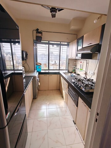 Kitchen in 2 BHK Apartment at Kandivali East – for Rent