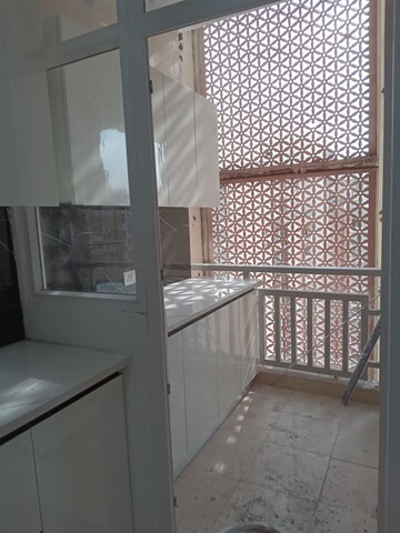  2 BHK Apartment at SS The Leaf, Sector 85 – for Sale