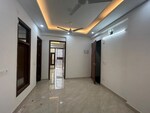 2.5 BHK + Pooja Room 900 Sq.Ft. Builder Floor in Paryavaran Complex 