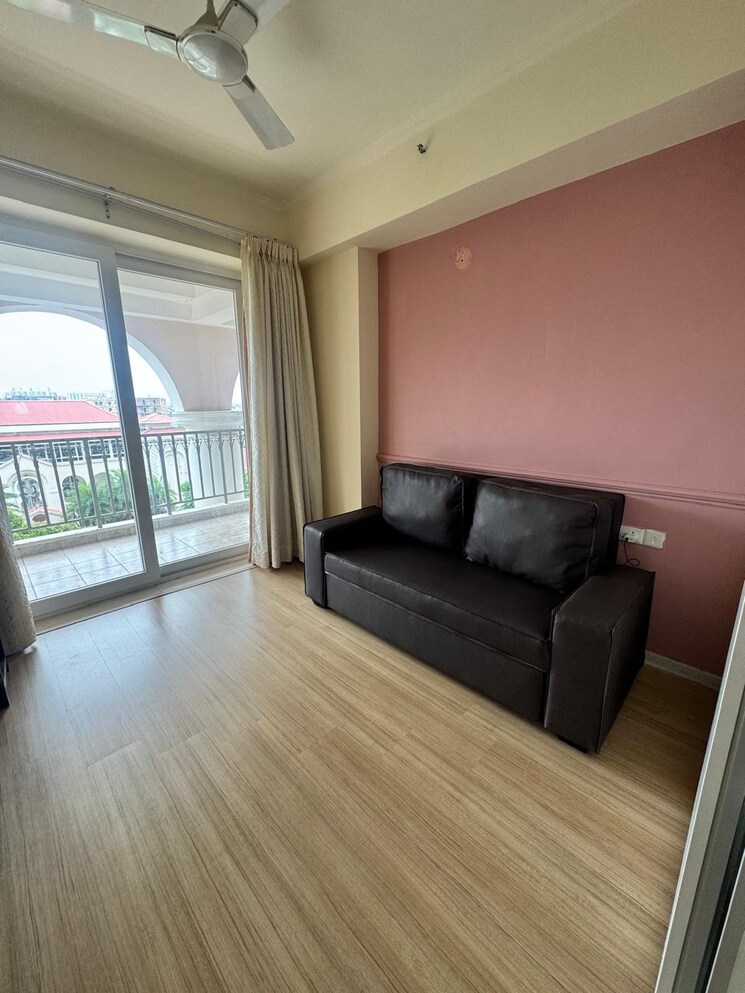 Bedroom, dlf-the-skycourt 3 Bedroom 1931 Sq.Ft. Apartment In Sector 86 Gurgaon 9377156