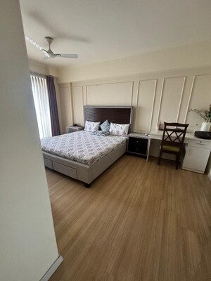 Bedroom in 3 BHK Apartment at DLF The Skycourt, Sector 86 – for Rent