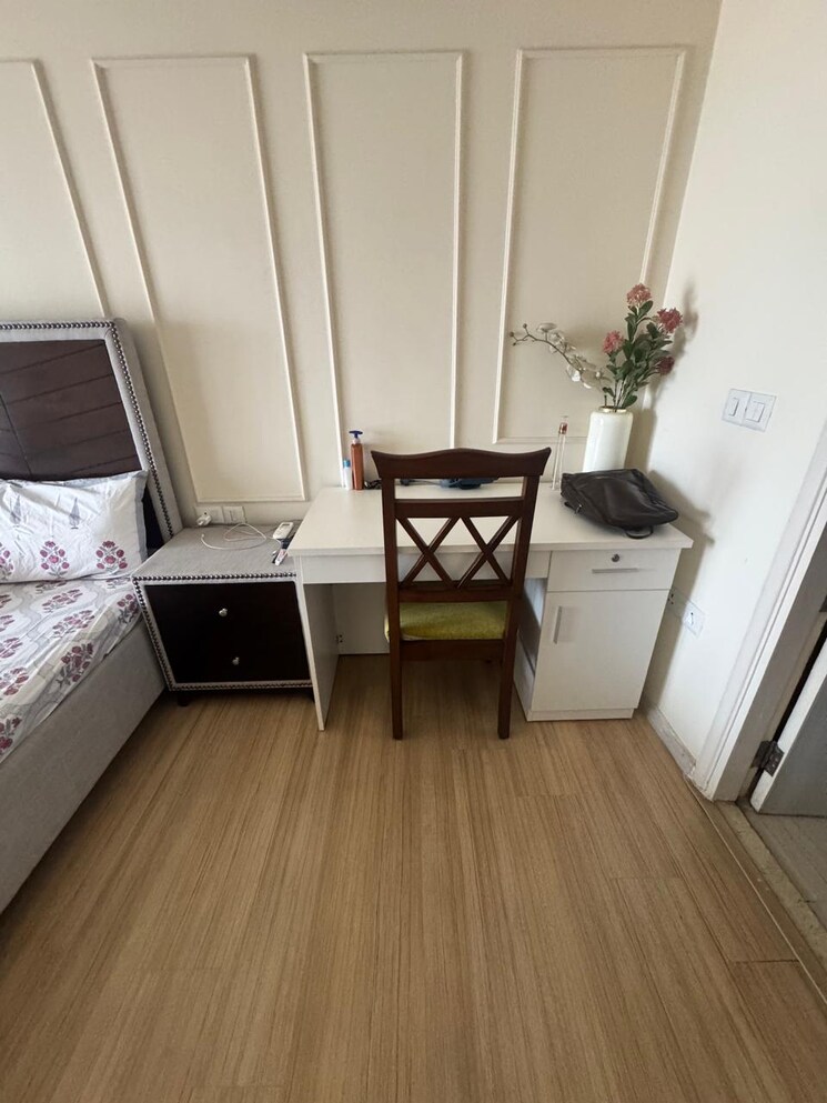 undefined, dlf-the-skycourt 3 Bedroom 1931 Sq.Ft. Apartment In Sector 86 Gurgaon 9377156