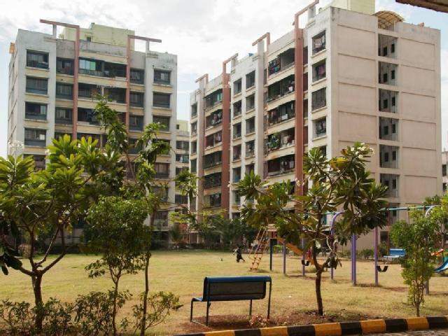 2 BHK + Extra Room Apartment For Rent in Vastuvihar Celebration
