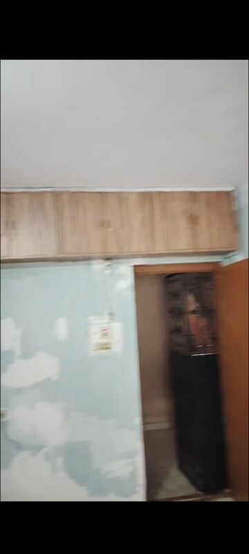 Furnished Amenities in 1 RK Apartment at Mahakali Nagar CHS, Malad West – for Rent