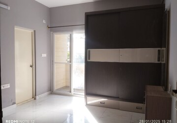Furnished Amenities in 2 BHK Builder Floor at Hsr Layout – for Rent