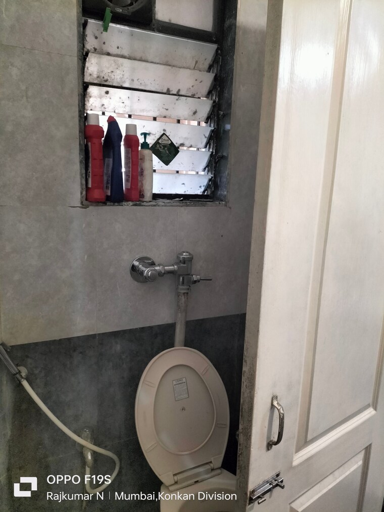 Bathroom, powai Pg For Boys In Powai 9377358