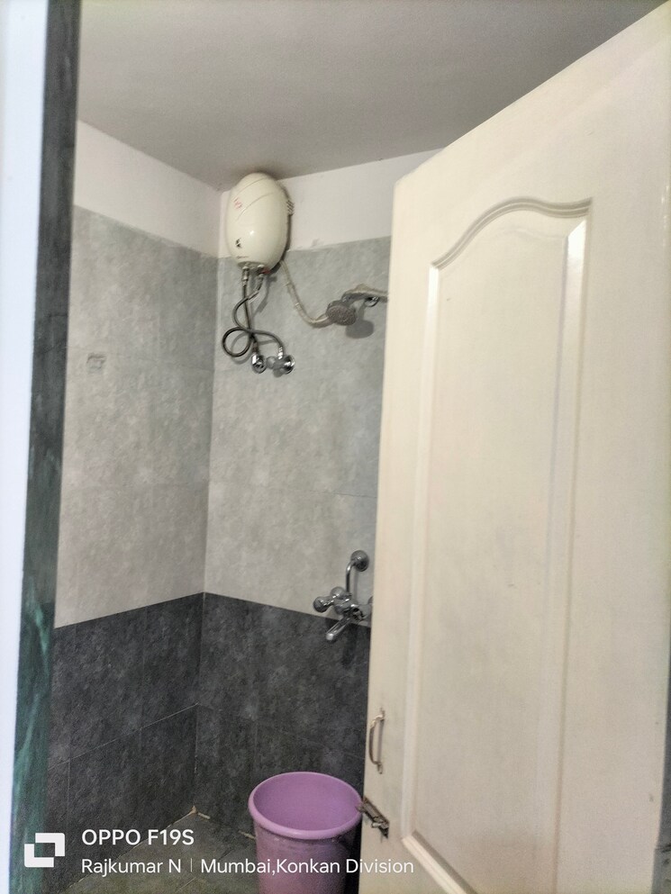 Bathroom, powai Pg For Boys In Powai 9377358