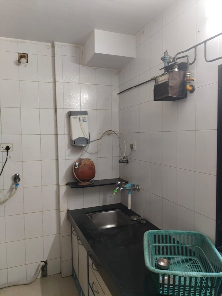 Kitchen, vijay-park-chs 2 Bedroom 660 Sq.Ft. Apartment In Kandivali West Mumbai 9376848