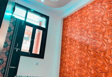 Furnished Amenities in 2 BHK Builder Floor at Dlf Ankur Vihar – for Sale