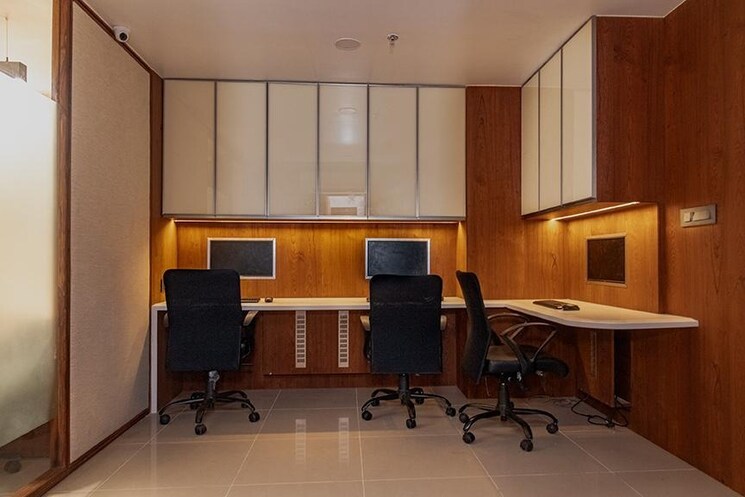 Team Area, ambli road Commercial Office Space 600 Sq.Ft. In Ambli Road Ahmedabad 9377396