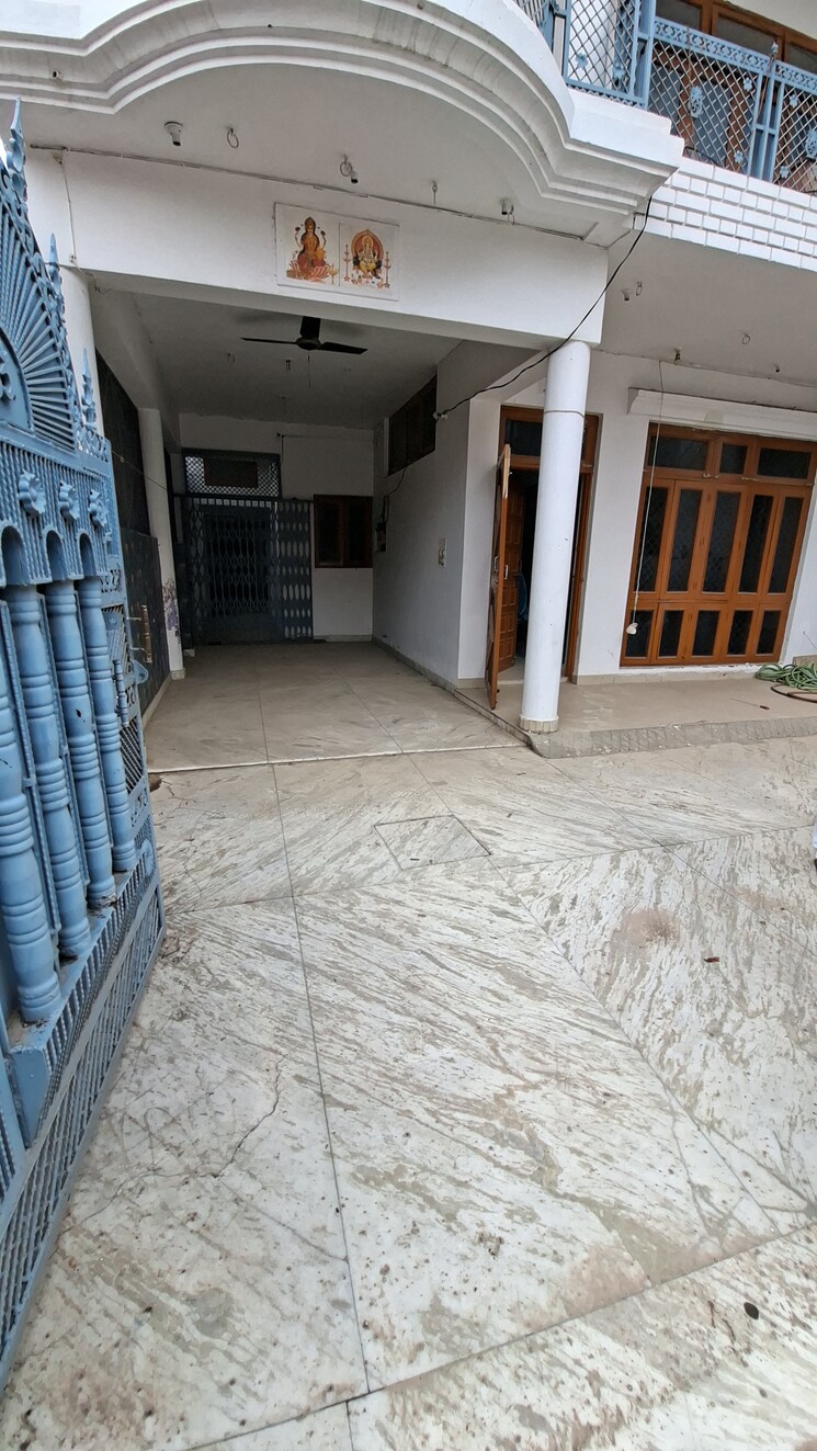 Exterior View, indira nagar 4 Bedroom 2000 Sq.Ft. Independent House In Indira Nagar Lucknow 9377479