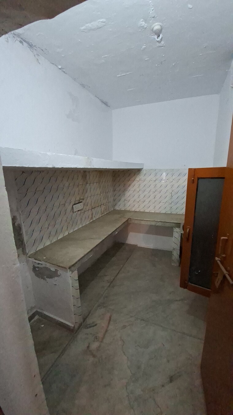 Kitchen, indira nagar 4 Bedroom 2000 Sq.Ft. Independent House In Indira Nagar Lucknow 9377479