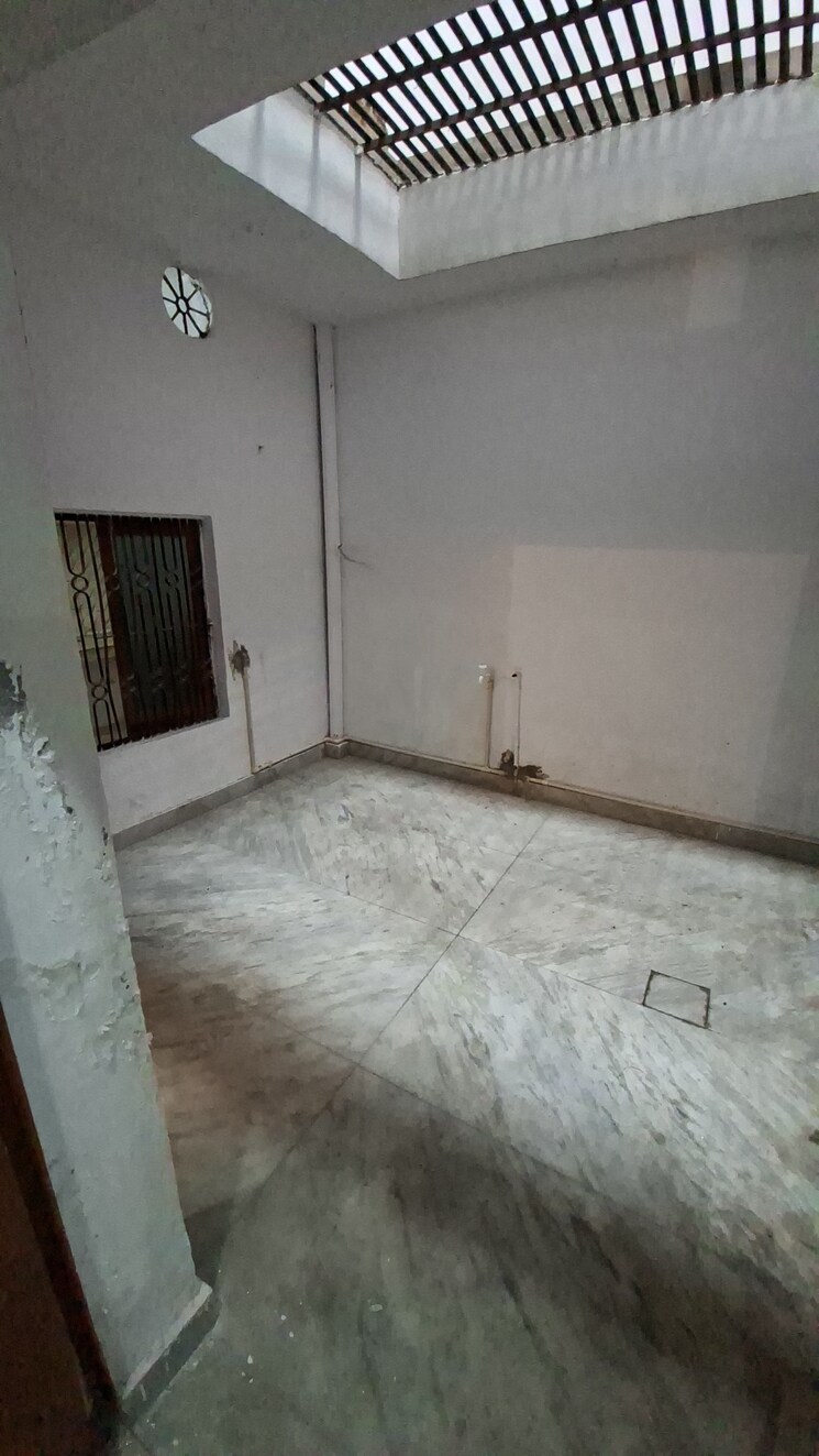 undefined, indira nagar 4 Bedroom 2000 Sq.Ft. Independent House In Indira Nagar Lucknow 9377479