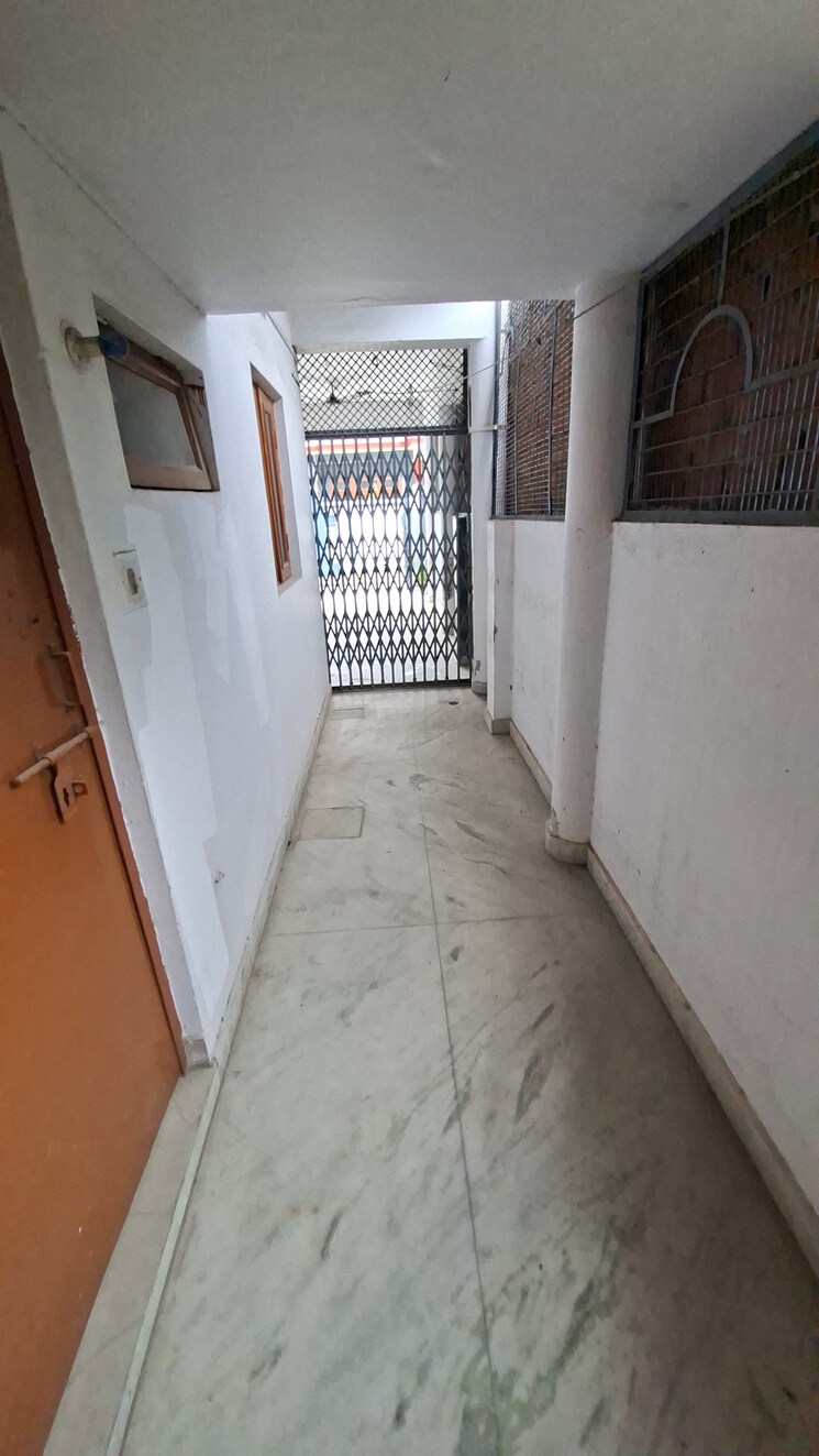 undefined, indira nagar 4 Bedroom 2000 Sq.Ft. Independent House In Indira Nagar Lucknow 9377479