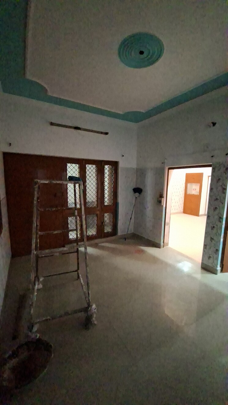 undefined, indira nagar 4 Bedroom 2000 Sq.Ft. Independent House In Indira Nagar Lucknow 9377479