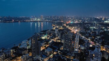 Master Plan in 2.5 BHK Apartment at Prescon Midtown Bay, Mahim West – for Sale