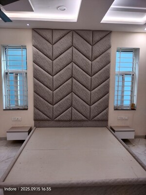 Room in 5 BHK Independent House at Tulsi Nagar – for Sale