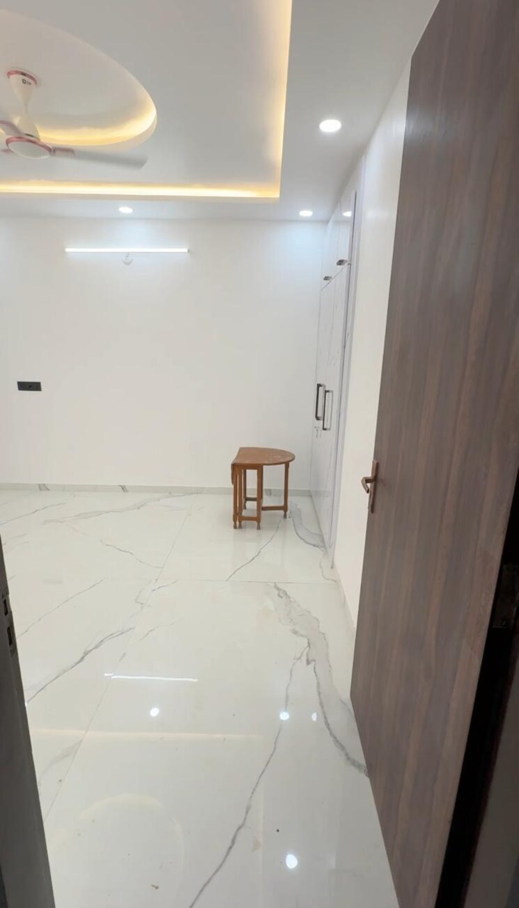 Bathroom, shiv-sai-emerald-heights 4 Bedroom 2360 Sq.Ft. Apartment In Sector 88 Faridabad 9377448