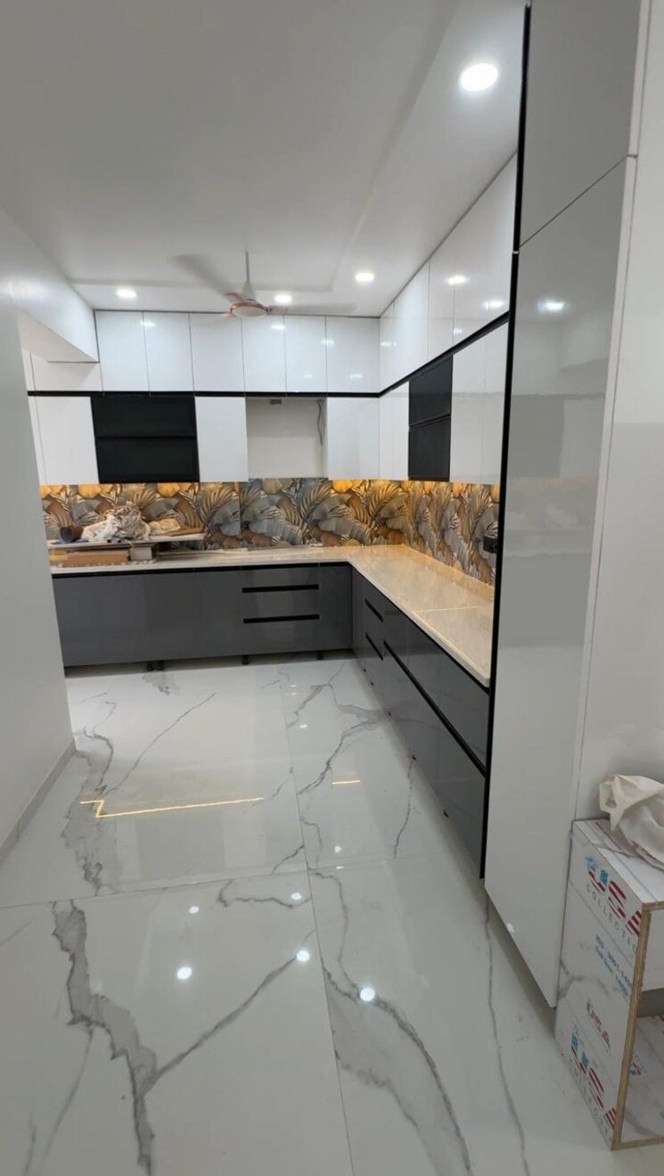 Kitchen, shiv-sai-emerald-heights 4 Bedroom 2360 Sq.Ft. Apartment In Sector 88 Faridabad 9377448