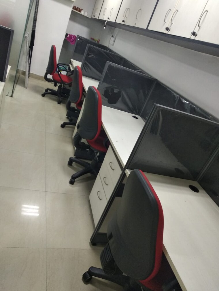 Team Area, spazedge Commercial Office Space 980 Sq.Ft. In Sector 47 Gurgaon 9377466