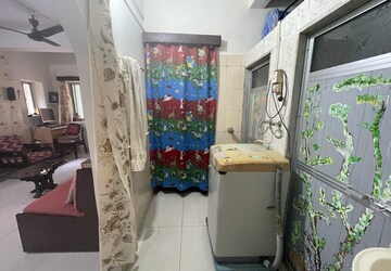 Room in 3 BHK Villa at Narayan Vihar – for Sale