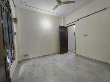 2 BHK Builder Floor For Rent in Janakpuri