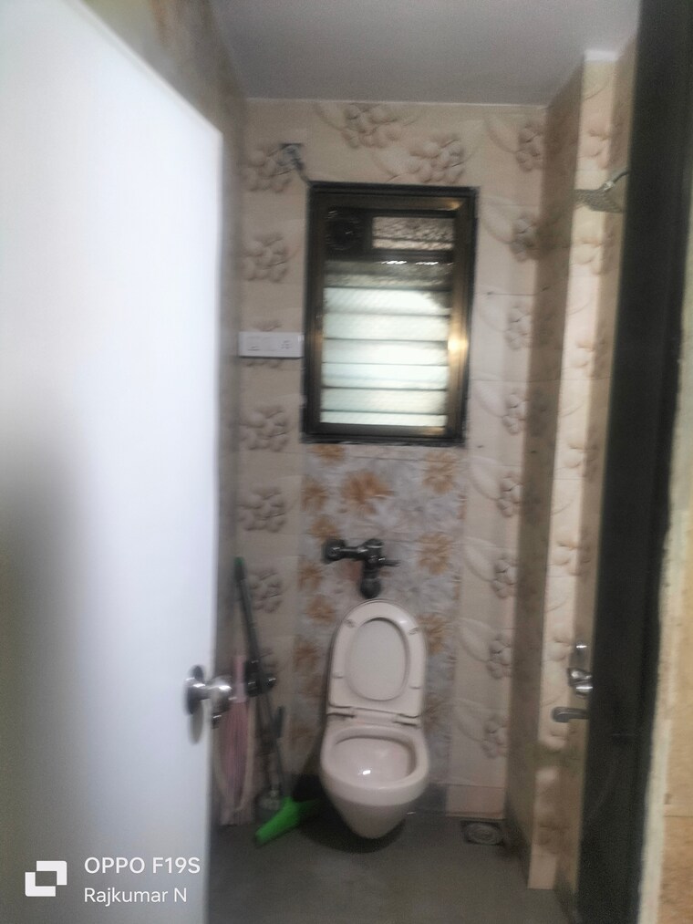 Bathroom, powai Pg For Boys In Powai 9377543