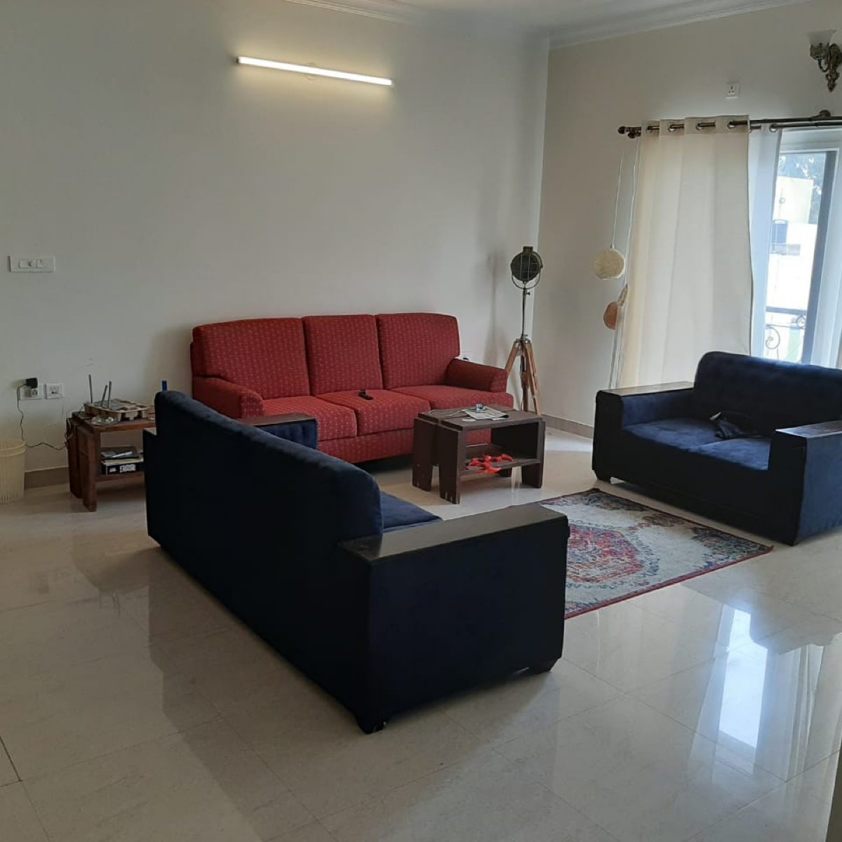 3 BHK + Servant Room Apartment For Rent in Gold Cedars