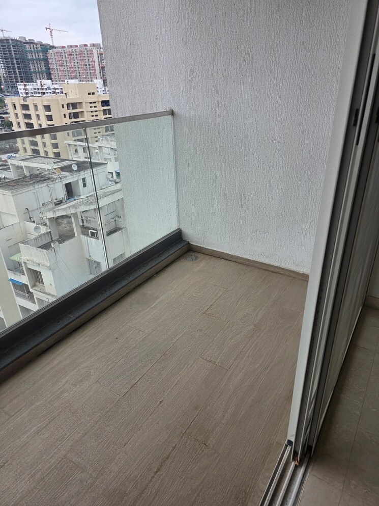 Balcony, lodha-bella-vita 3 Bedroom 1021 Sq.Ft. Apartment In Nibm Road Pune 9377617
