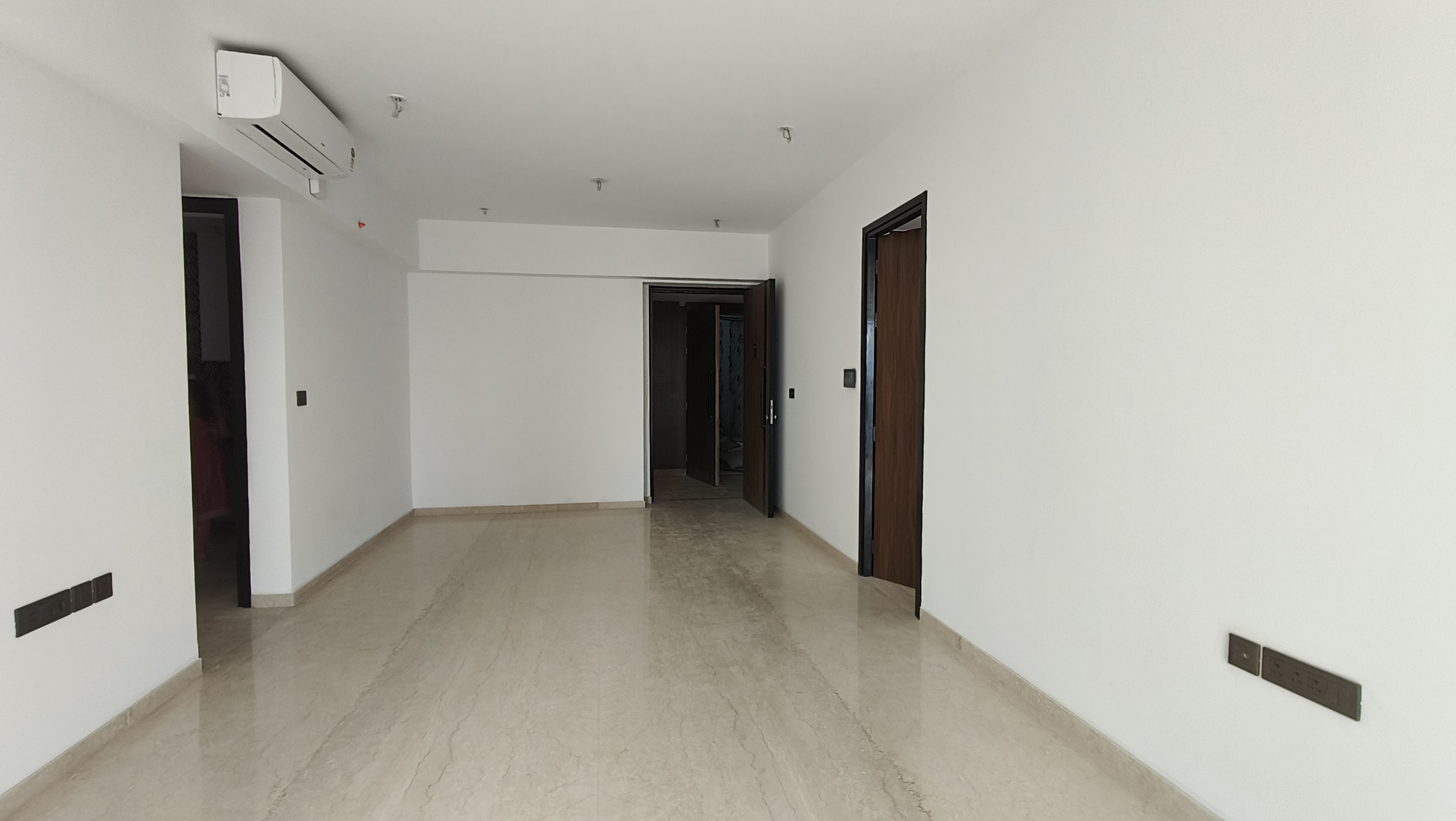 2 BHK Apartment For Sale in Lodha Kiara