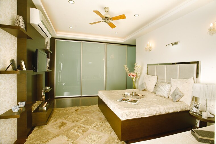 Living Room, bptp-discovery-park 4 Bedroom 2250 Sq.Ft. Apartment In Sector 80 Faridabad 9377553