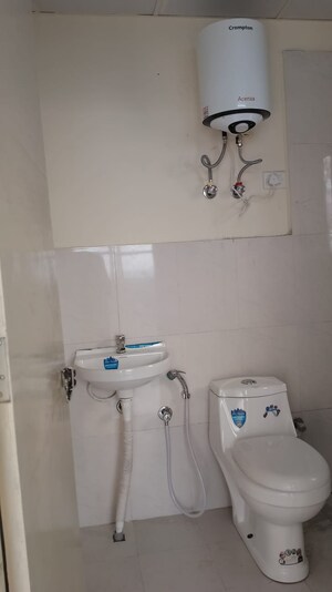 Bathroom in 3 BHK Apartment at The Cedar Estate, Sector 54 – for Rent