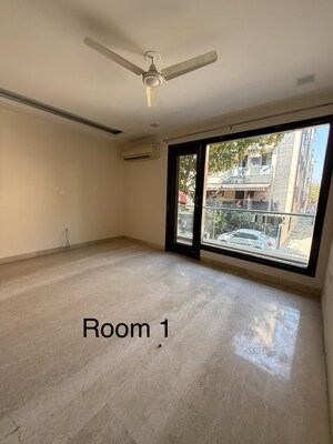 3.5 BHK Builder Floor For Rent in Hauz Khas Enclave