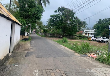 Plot For Sale in Kulathoor