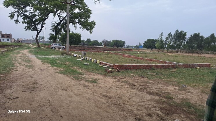 undefined, sultanpur road  1000 Sq.Yd. Plot In Sultanpur Road Lucknow 9378000