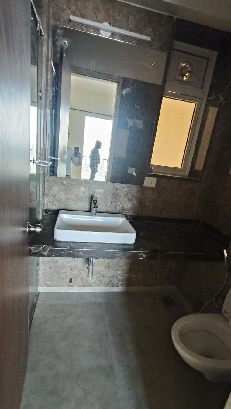 Bathroom, l-t-crescent-bay-t2 2 Bedroom 850 Sq.Ft. Apartment In Parel Mumbai 9378084