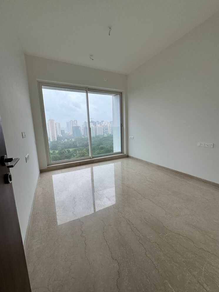 Room, courtyard-by-narang-realty-and-the-wadhwa-group 2 Bedroom 1020 Sq.Ft. Apartment In Pokhran Road No Two Thane 9378059