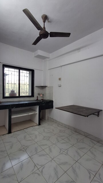 Furnished Amenities in 1 BHK Apartment at Shyam Gokul Garden, Kandivali East – for Rent