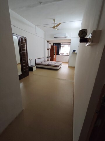 Room in  Pg at Worli – for Rent